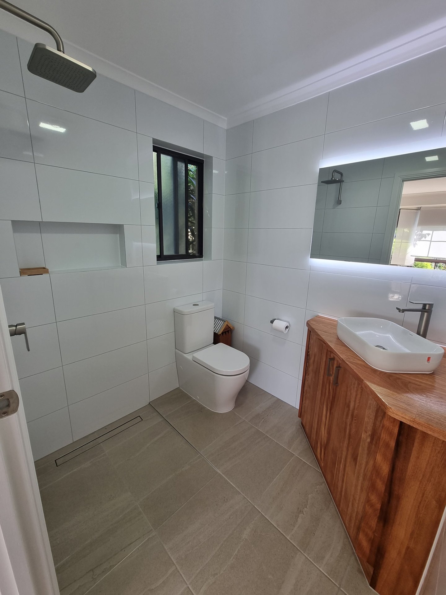 Modern ensuite renovation finished by Topline Plumbing & Gas
